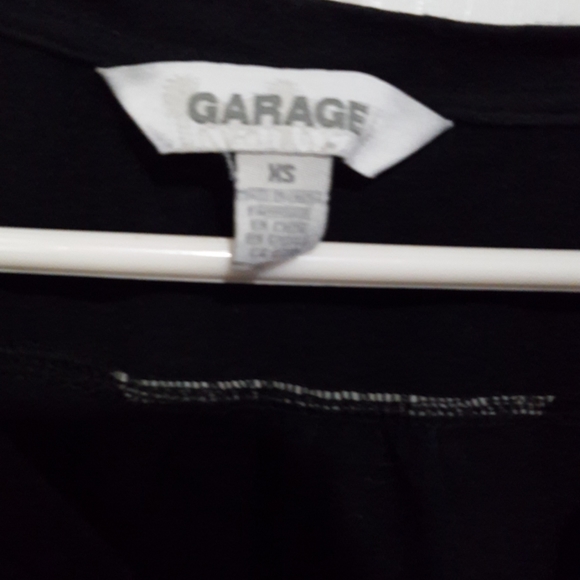 (3 FOR $20)Garage cropped short sleeve cover up - Picture 2 of 3